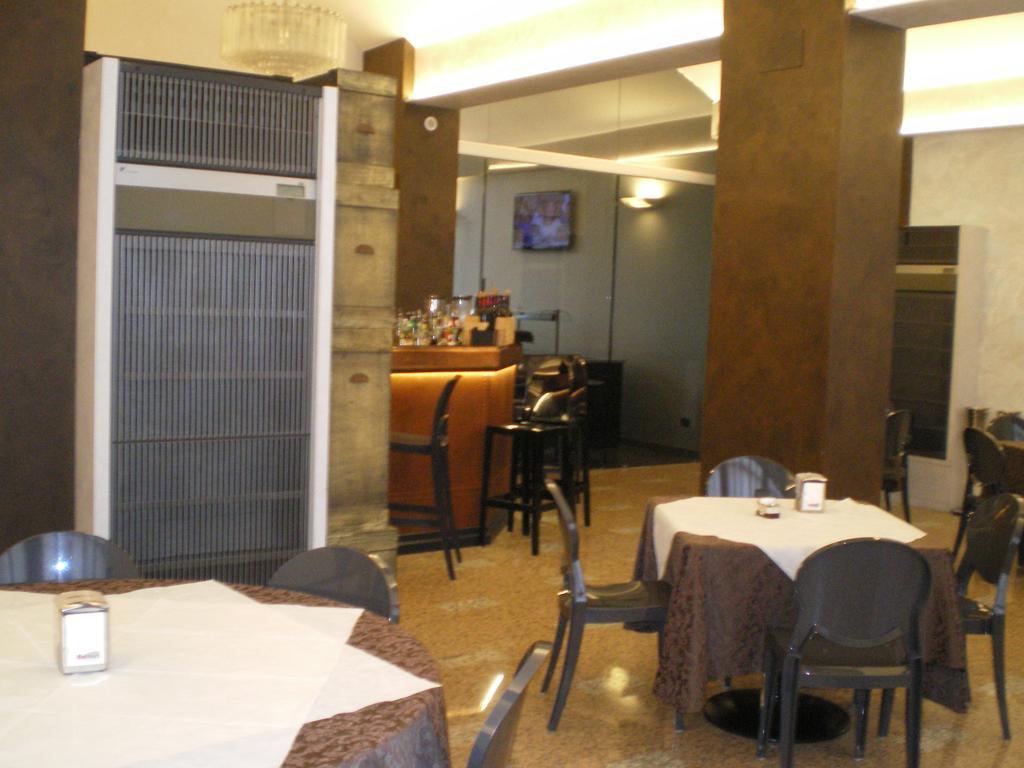 Hotel Pico Мирандола Екстериор снимка