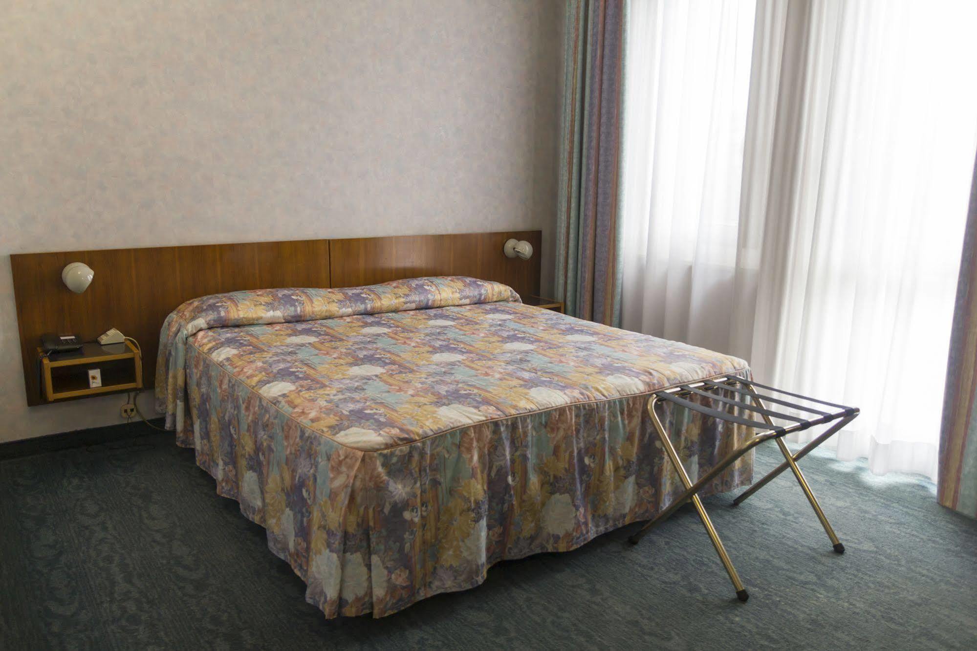 Hotel Pico Мирандола Екстериор снимка