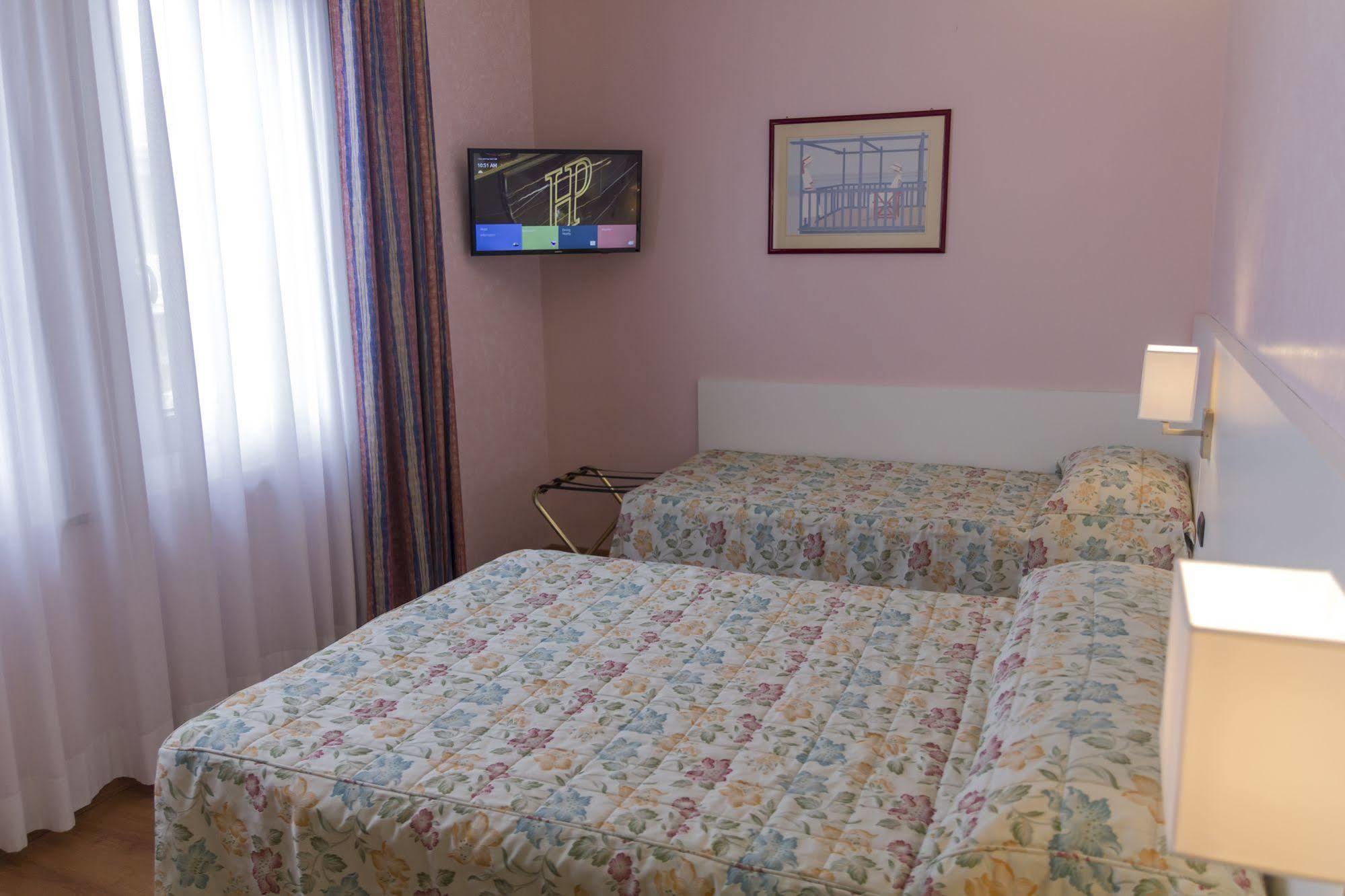 Hotel Pico Мирандола Екстериор снимка