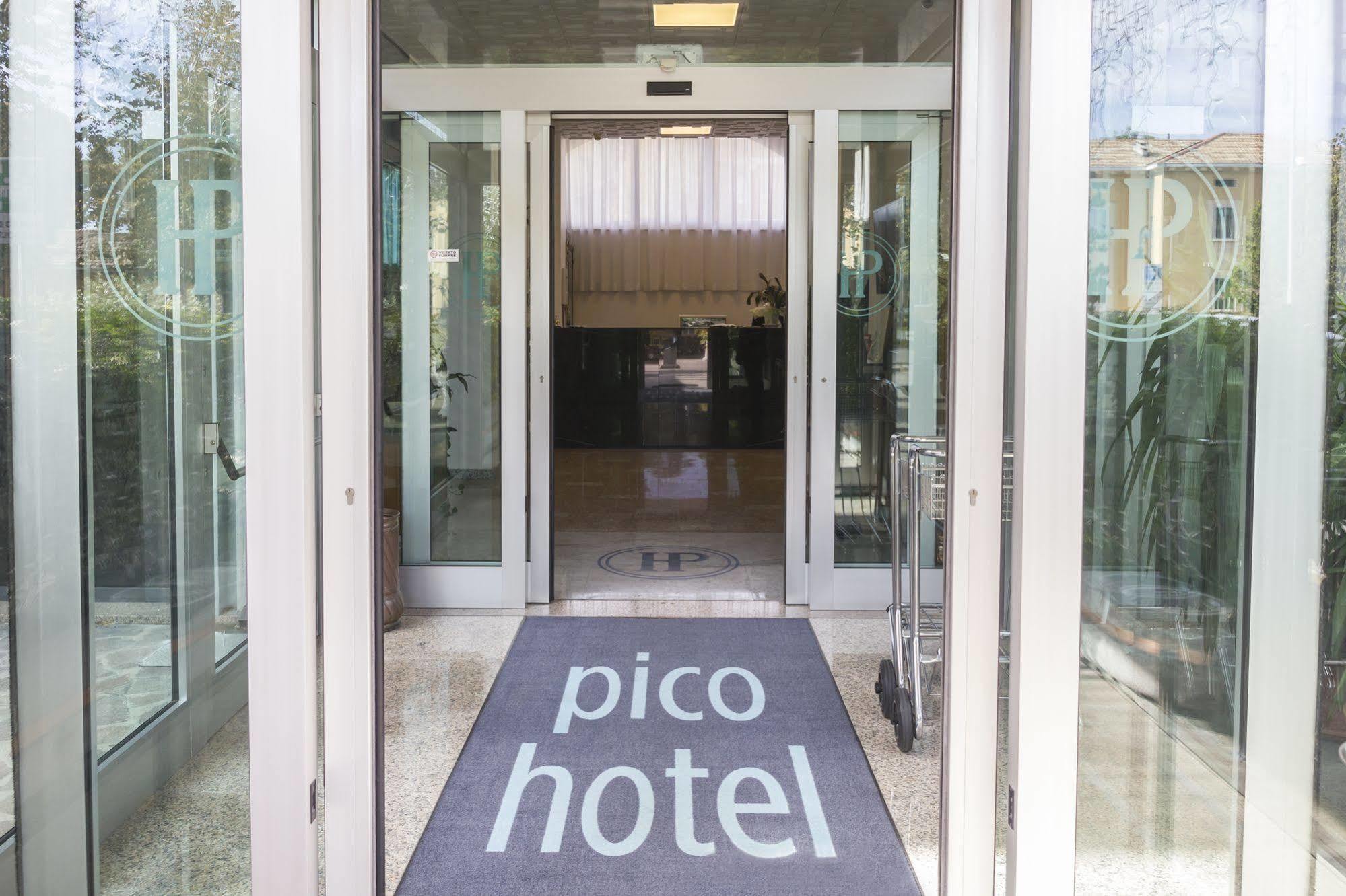 Hotel Pico Мирандола Екстериор снимка