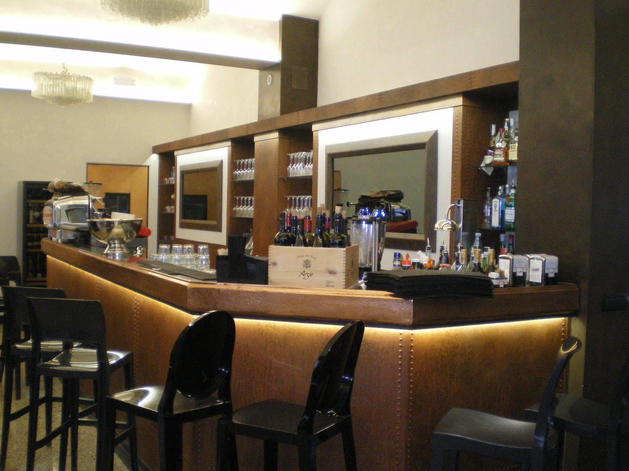 Hotel Pico Мирандола Екстериор снимка