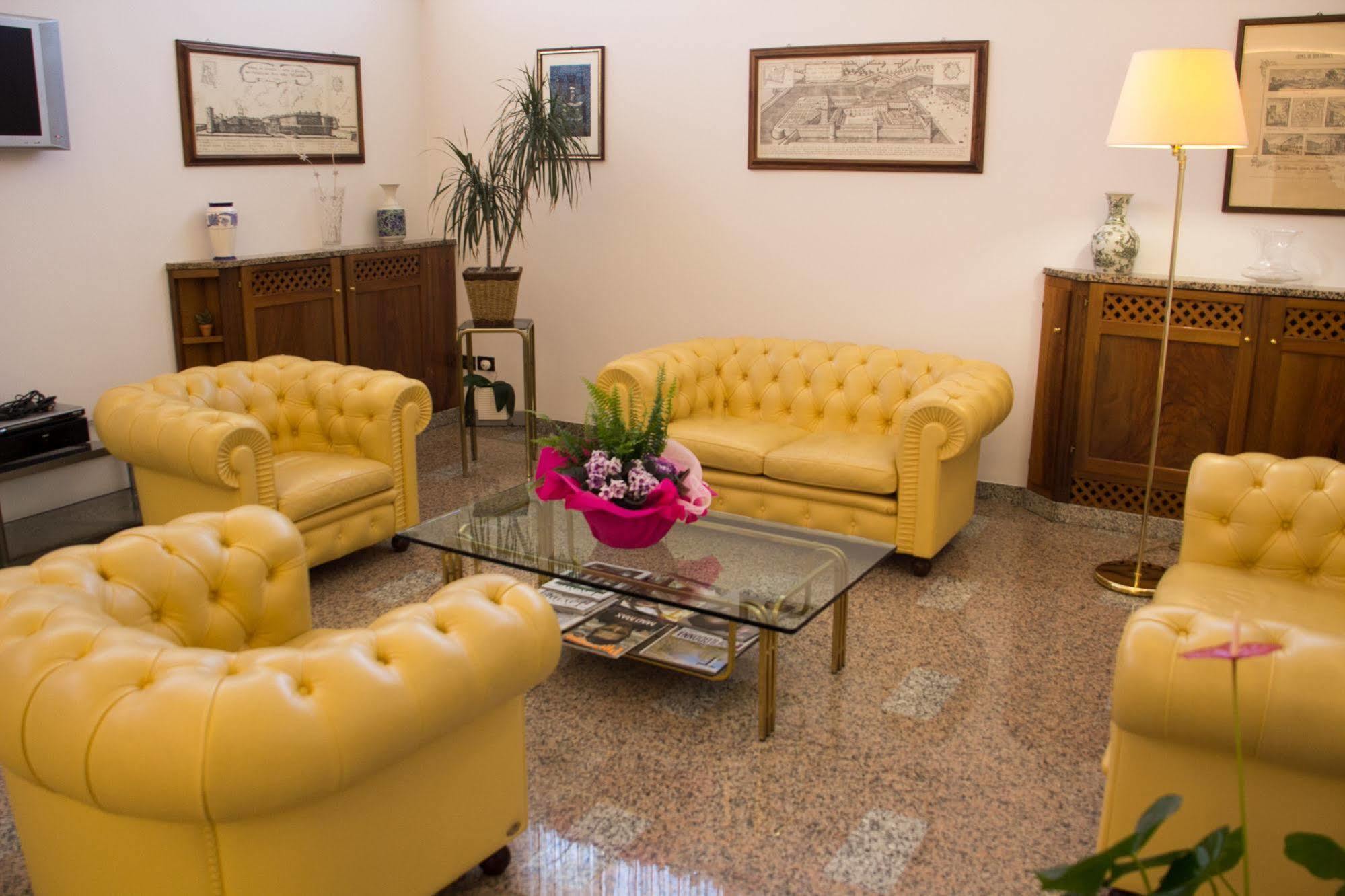 Hotel Pico Мирандола Екстериор снимка